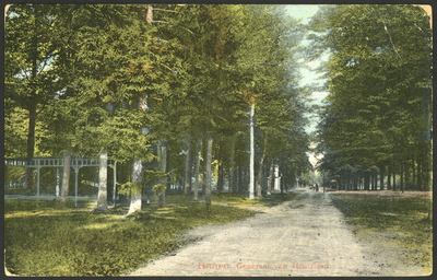 16919 Gezicht in de Lt. Gen. Van Heutszlaan te Baarn.